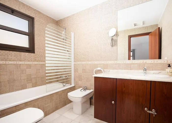 Ftv Holidays Homes *