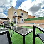 Ftv Holidays Homes * Corralejo