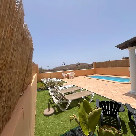 Ftv Holidays Homes * Corralejo
