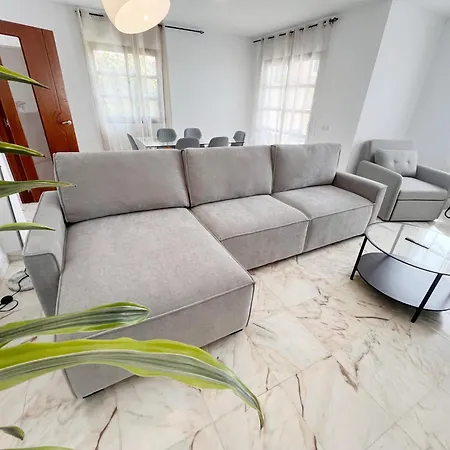 Ftv Holidays Homes * Corralejo