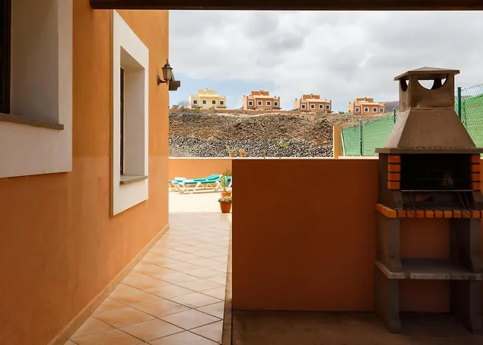 Dom wakacyjny Ftv Holidays Homes *